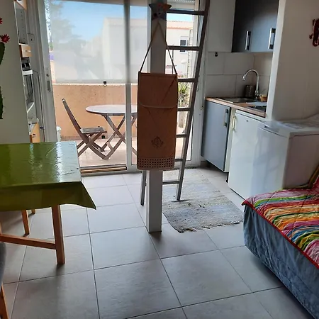 appartement au Cap d Agde en bord de mer Appartement